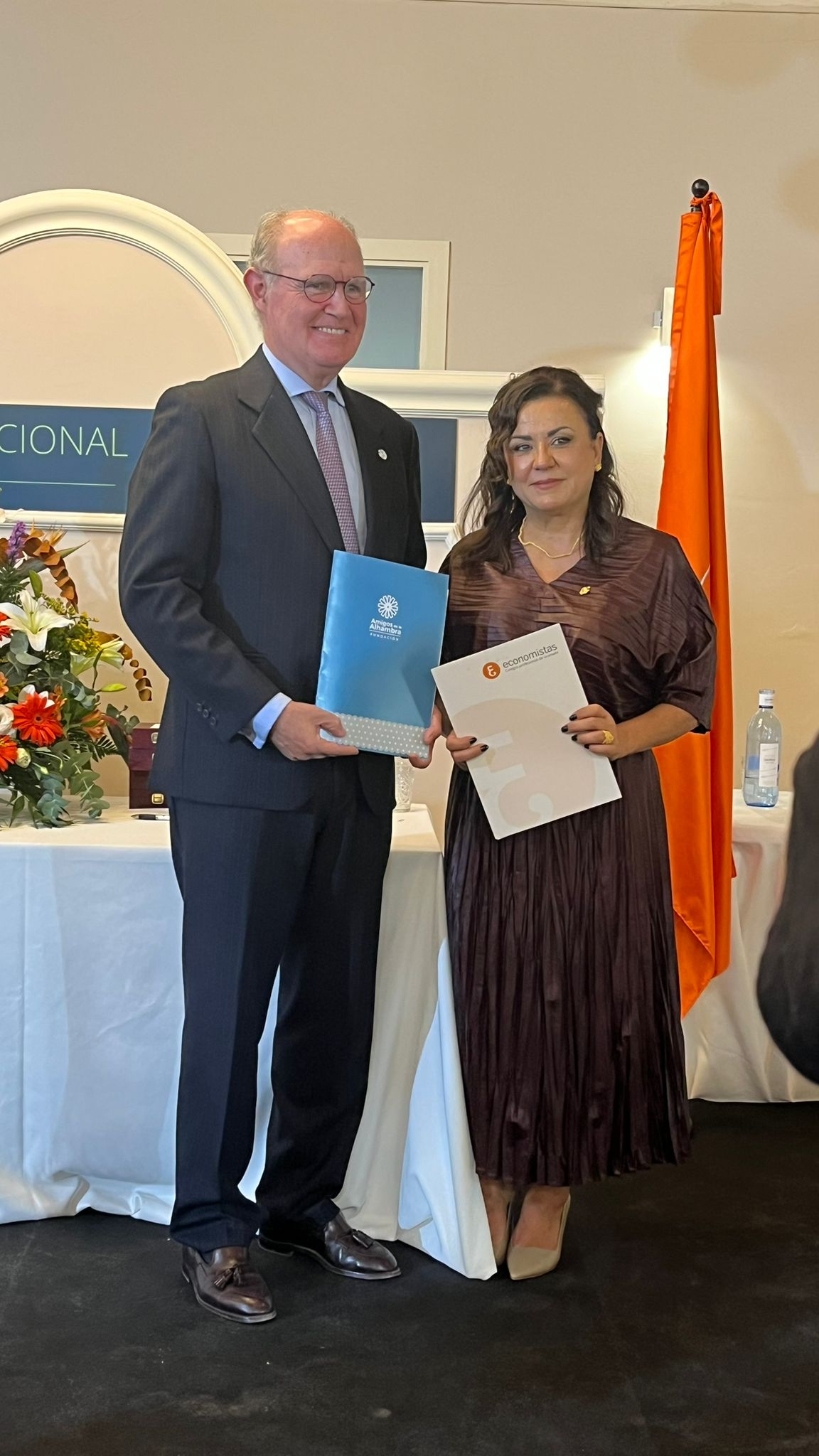 Las imágenes de la toma de posesión de la nueva decana del Colegio Profesional de Economistas