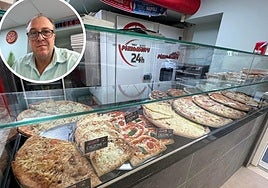 Reservan mesa en un restaurante de Granada, llegan tarde y les dejan una mala reseña.