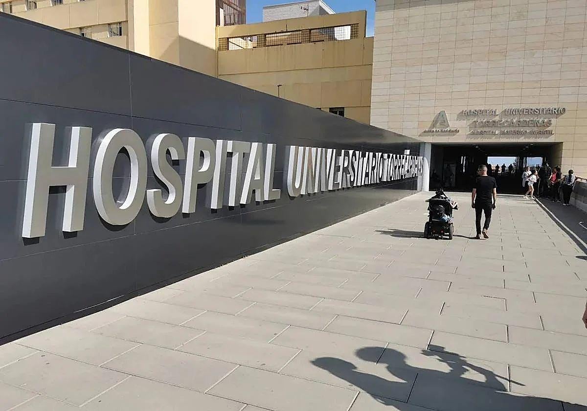 Herida grave una conductora de 70 años al salirse de la vía en Canjáyar