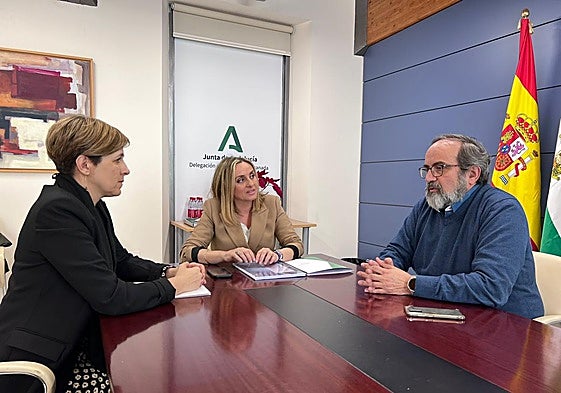 Reunión en marzo de 2023 entre Marifrán Carazo, Ana Agudo y Ángel Ibarra.