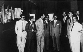 Rafael Guillén, José G. Ladrón de Guevara, José Carlos Gallardo, Antonio Llamas, Miguel Ruiz del Castillo y Eduardo Roca, junto al alcalde granadino Manuel Sola Rodríguez de Bolivar, en 1964