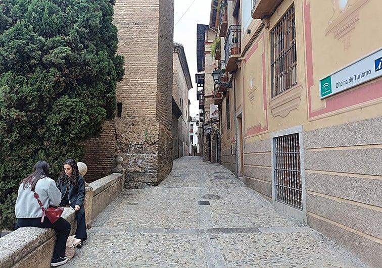 Satisfacción completa en el barrio de La Churra tras la reapertura de la calle Santa Ana