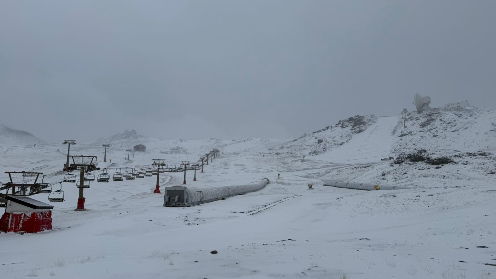 Las imágenes de la nevada en la Sierra por la borrasca Claudia