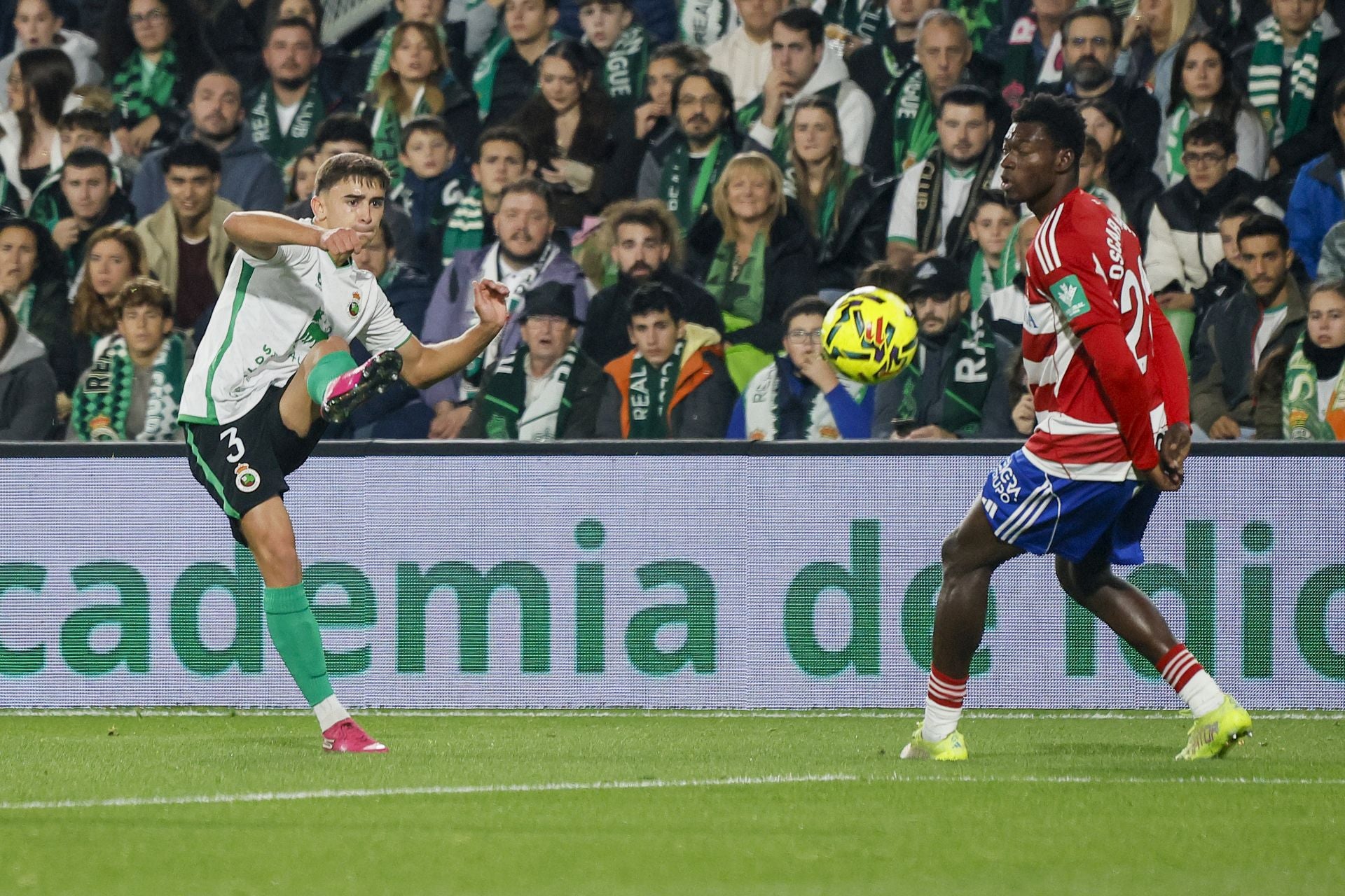 Las mejores imágenes del Racing - Granada CF