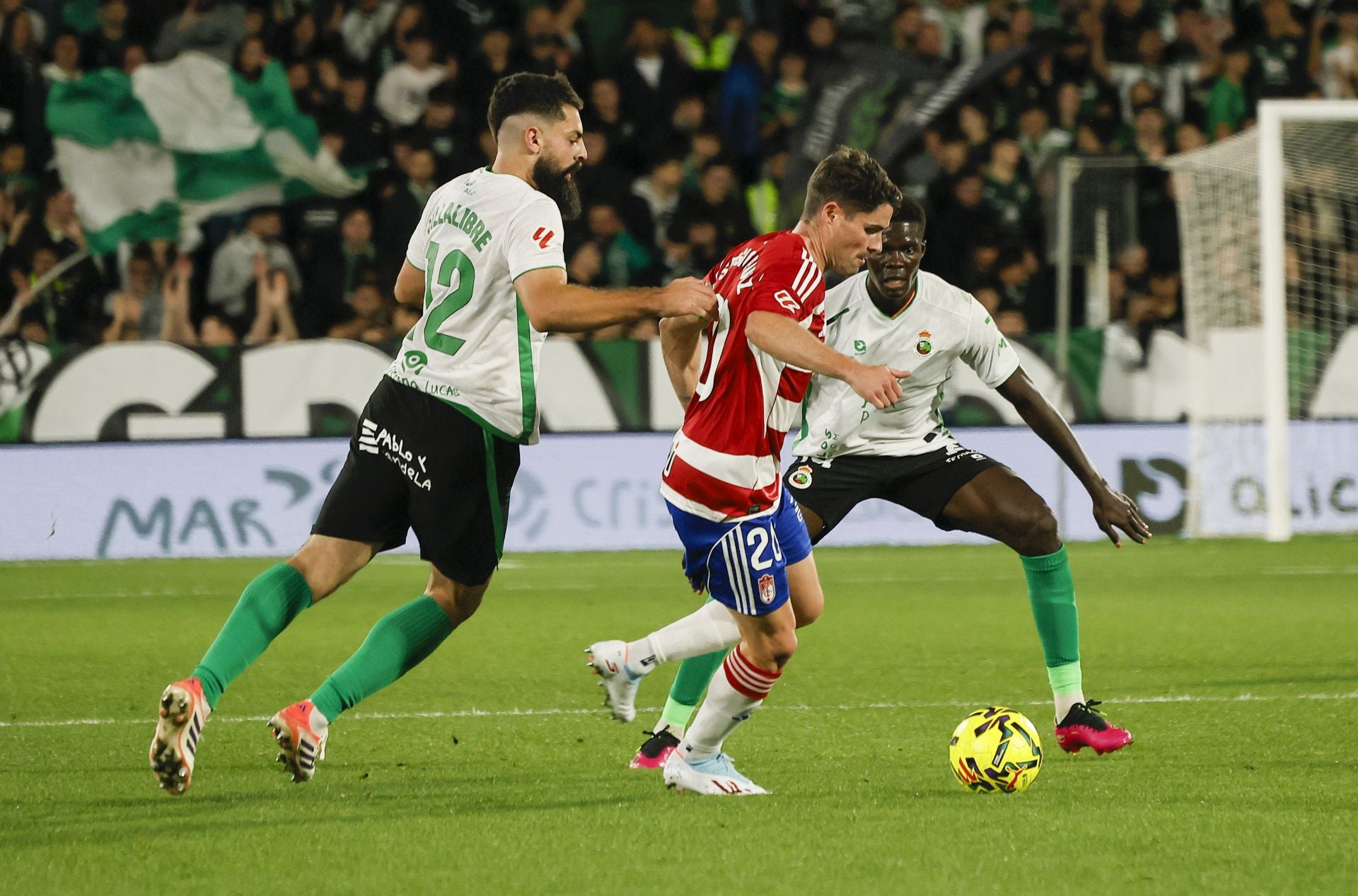 Las mejores imágenes del Racing - Granada CF
