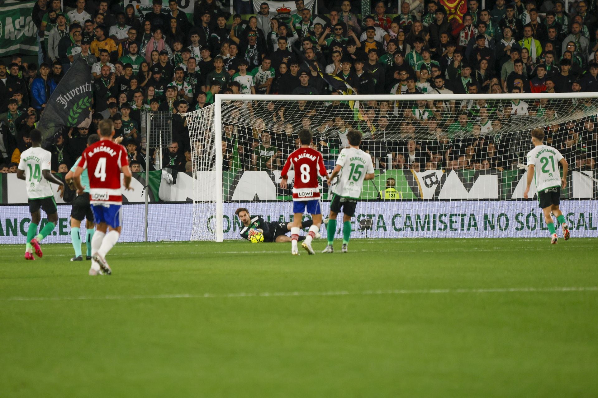 Las mejores imágenes del Racing - Granada CF
