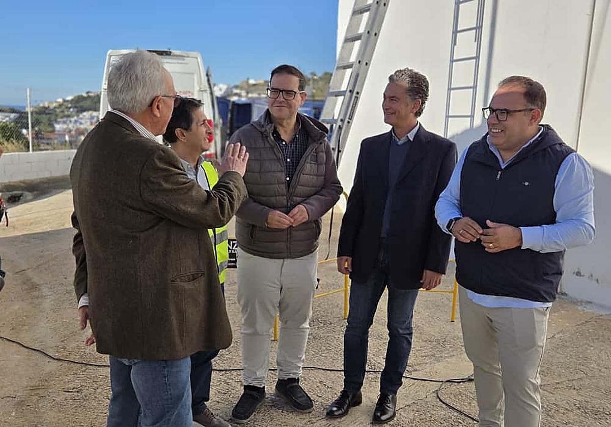 Mancomunidad impulsa la instalación de placas fotovoltaicas en el Depósito de Lo Colorao