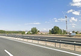 Un herido tras la colisión de un coche y un camión en la A-92 en Santa Fe.