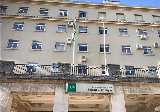 Fachada del Hospital Doctor Sagaz, conocido como 'El Neveral', en una imagen de archivo.
