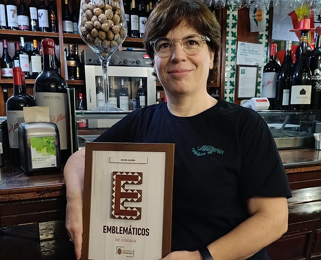 Mesón La Alegría: Un establecimiento emblemático que mantiene la esencia de la mejor cocina granadina después de 40 años