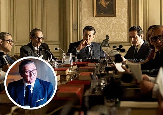 Ignacio Castillo como Landelino Lavilla, a la derecha de la imagen, junto a Suárez, interpretado por Álvaro Morte. En el círculo, Sebatián Haro como Torcuato Fernández-Miranda.