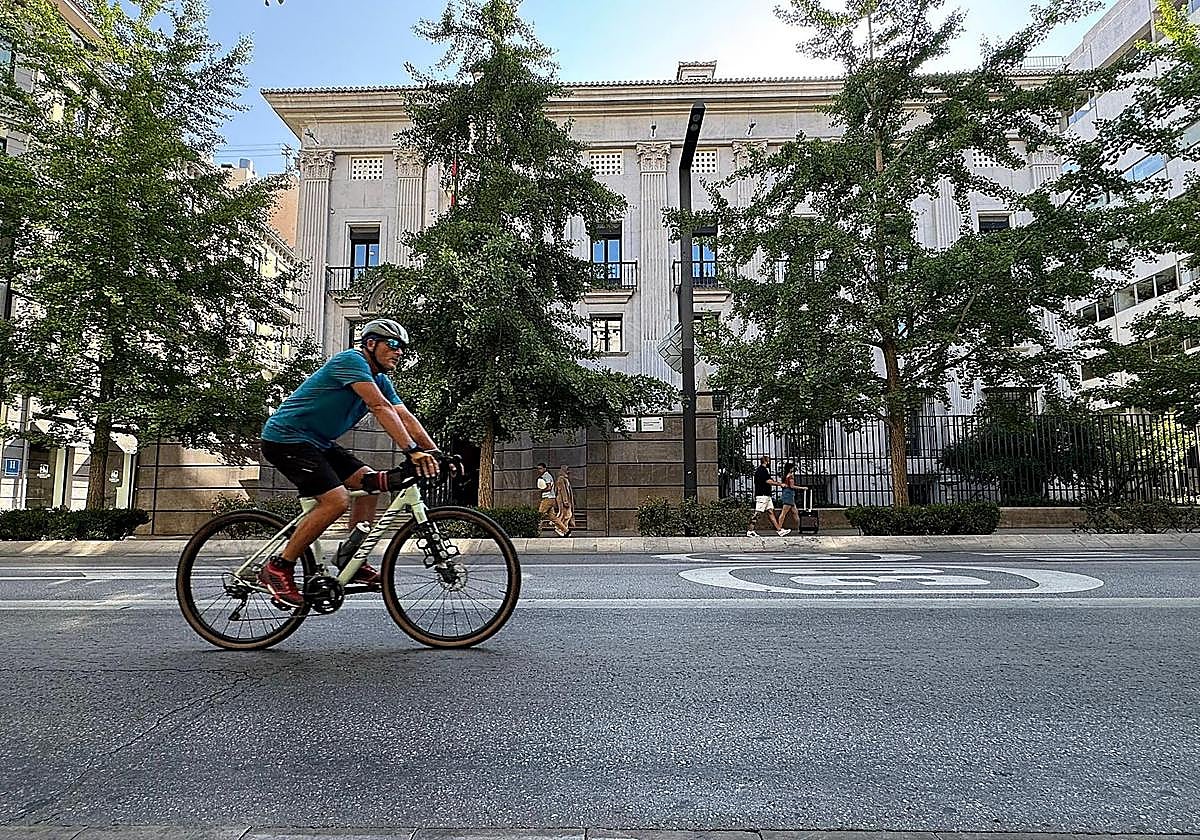 Edificio del Banco de España que pasará de la Junta a la Diputación.