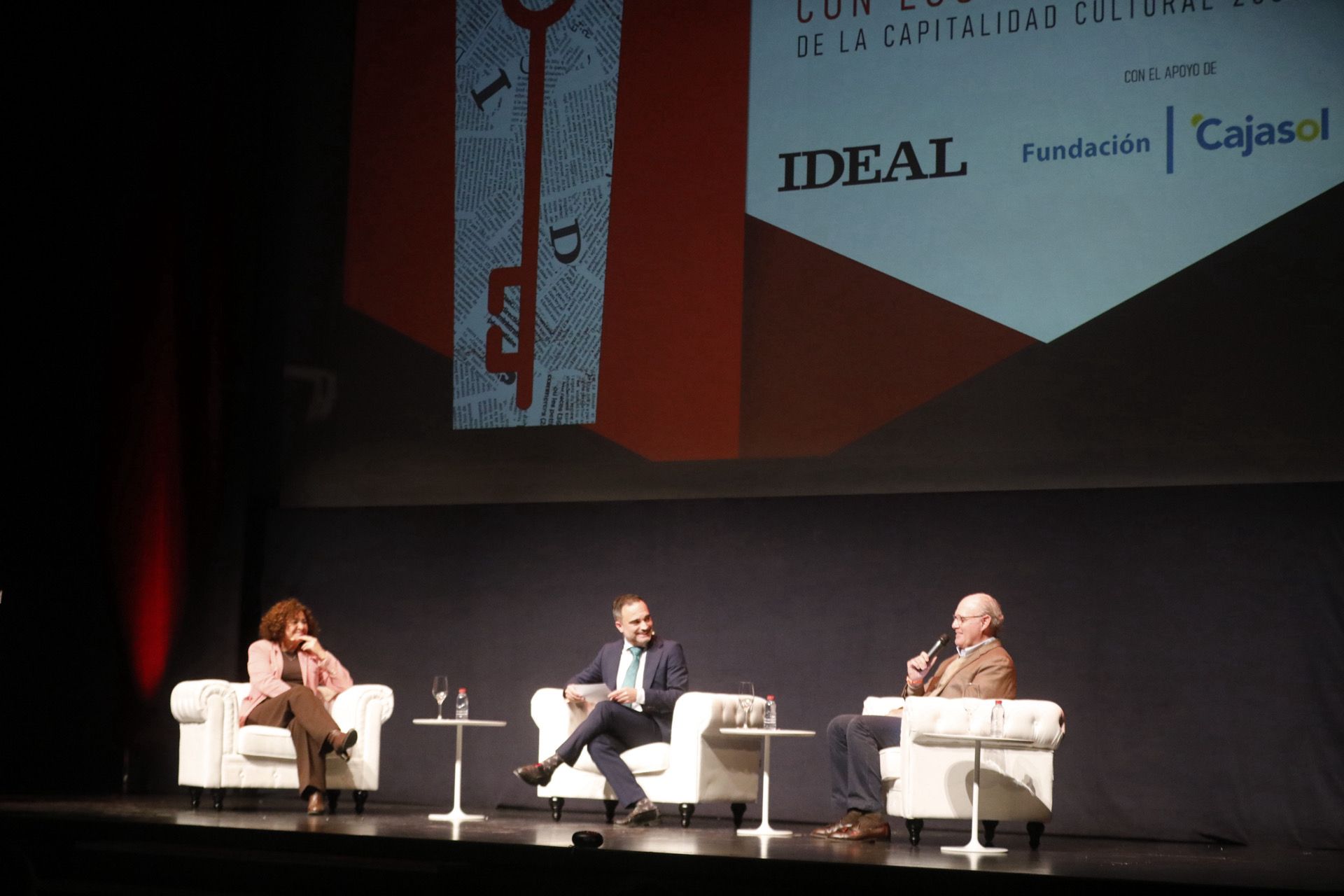 Las imágenes del encuentro por la Capitalidad Cultural en Granada