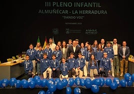 Almuñécar celebra su III Pleno de la Infancia con una apuesta clara por la protección y seguridad de los menores en el entorno digital