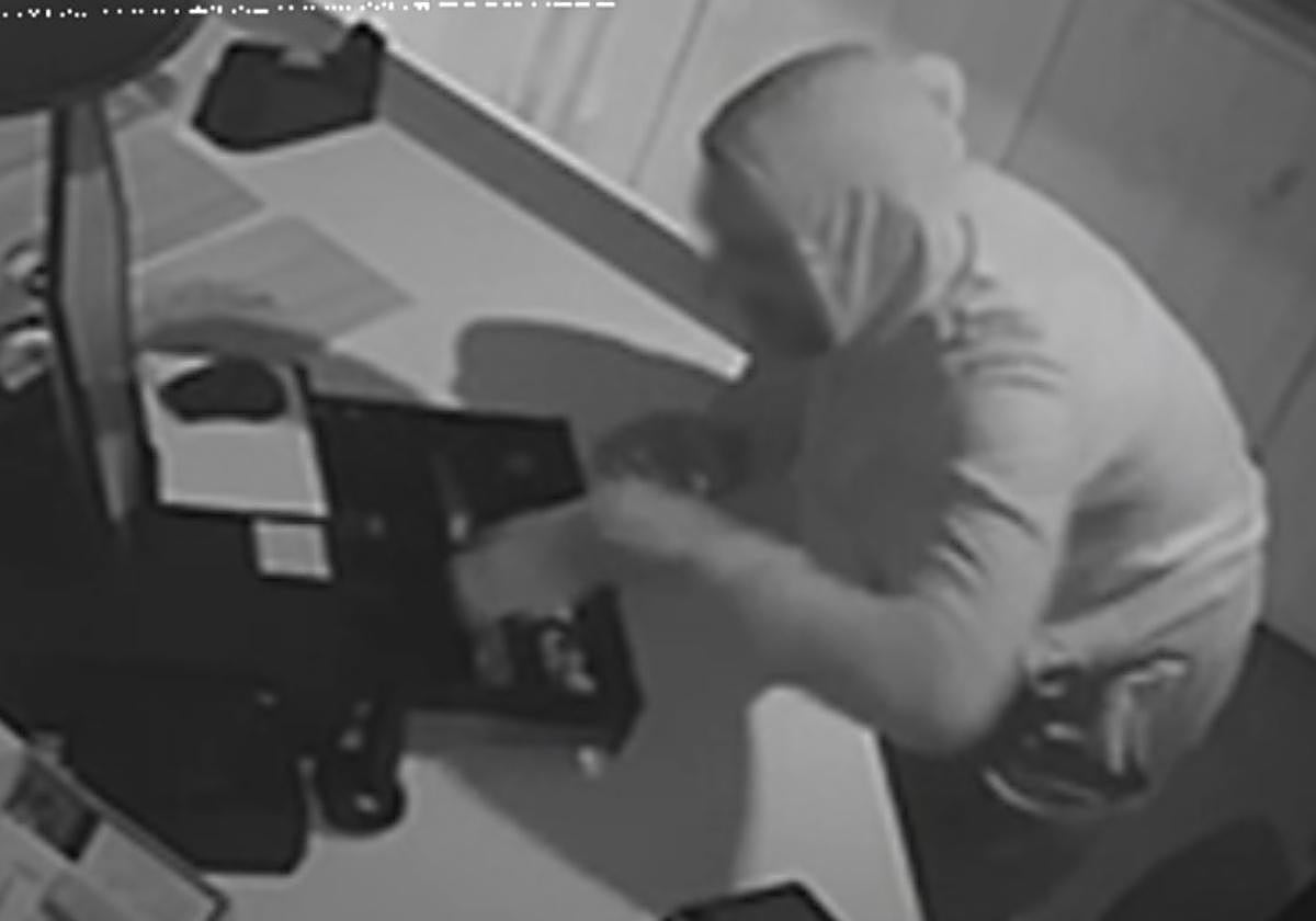 Dos detenidos por robar en viviendas y comercios de Huércal-Overa