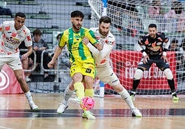 El Jaén Paraíso Interior FS acumuló méritos para haber sumado los tres puntos en el feudo del líder.