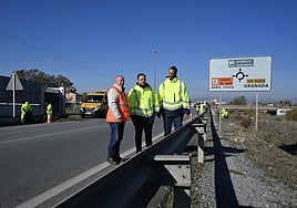 El diputado de Obras Públicas y Vivienda, José Ramón Jiménez, ha señalado que «esta actuación es esencial para garantizar unas carreteras seguras«.