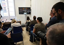 Sala habilitada para medios en laDiputación