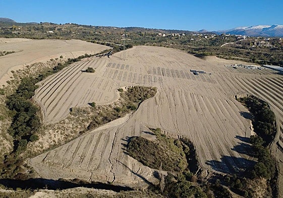 La Junta de Andalucía confirma la paralización de la planta fotovoltaica de Víznar