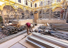 La UGR adjudica la obra de los patios de Derecho que comenzará en enero