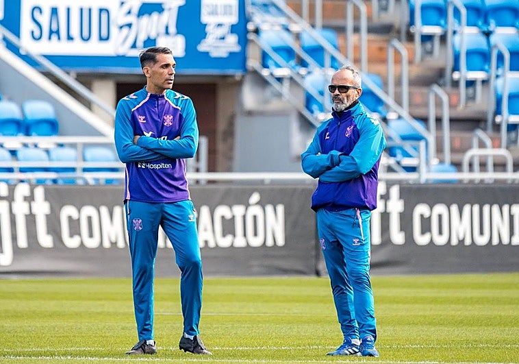 Cervera: «El Granada CF juega muy bien a fútbol aunque no tenga los resultados que quisiera»