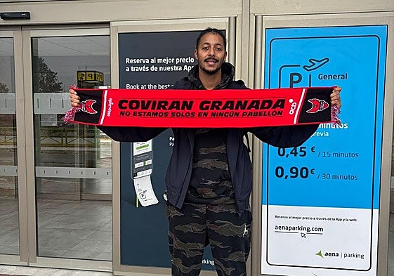 Hamilton Howard se encuntra ya en Granada para debutar con el Covirán frente al Zaragoza.