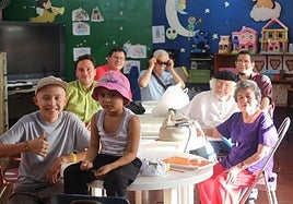 Granada recuerda a Ernesto Cardenal con un documental sobre poesía para niños con cáncer