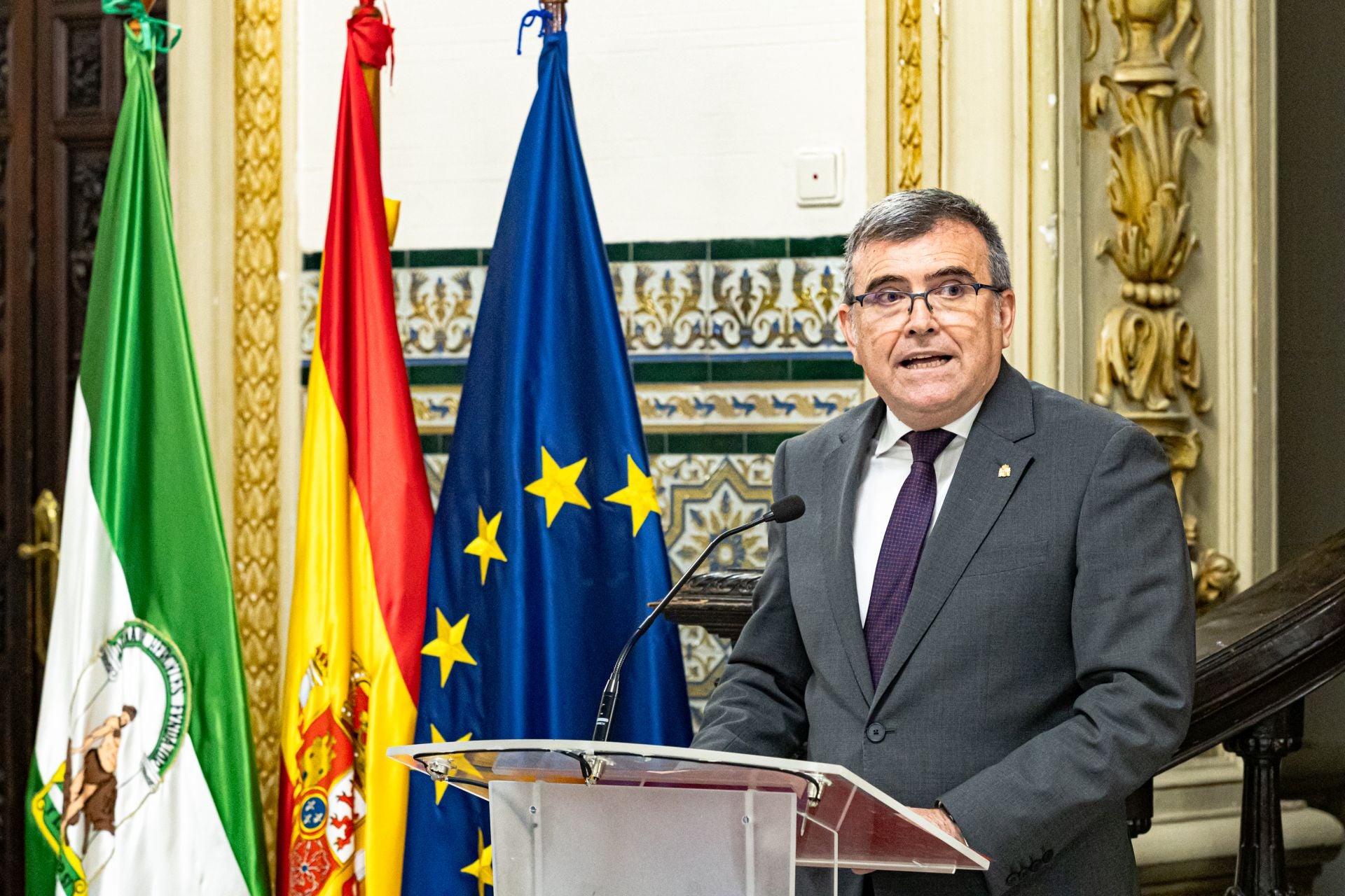 Las imágenes del acto de conmemoración del 47 aniversario de la Carta Magna en Granada