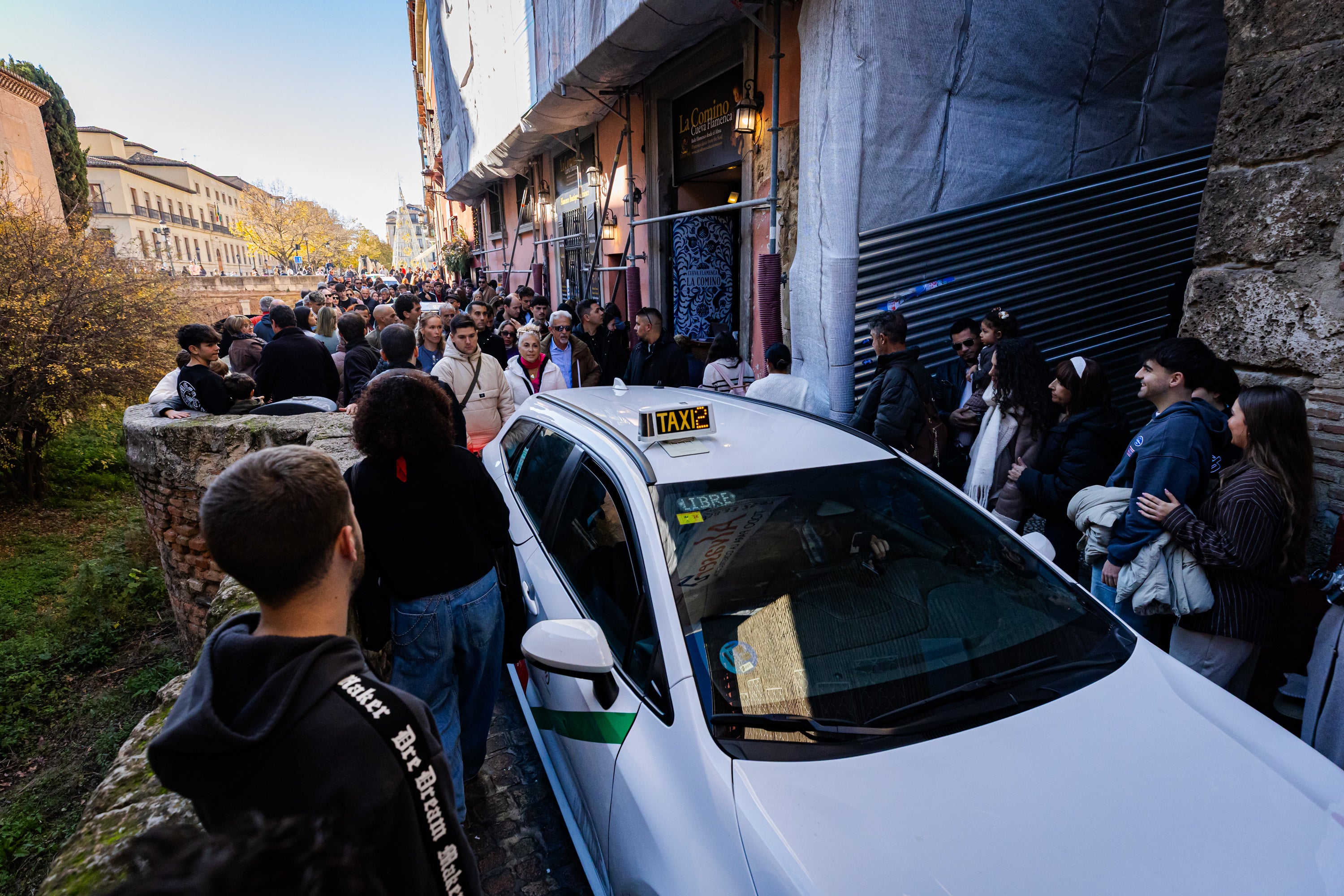 Ambientazo en las calles de Granada