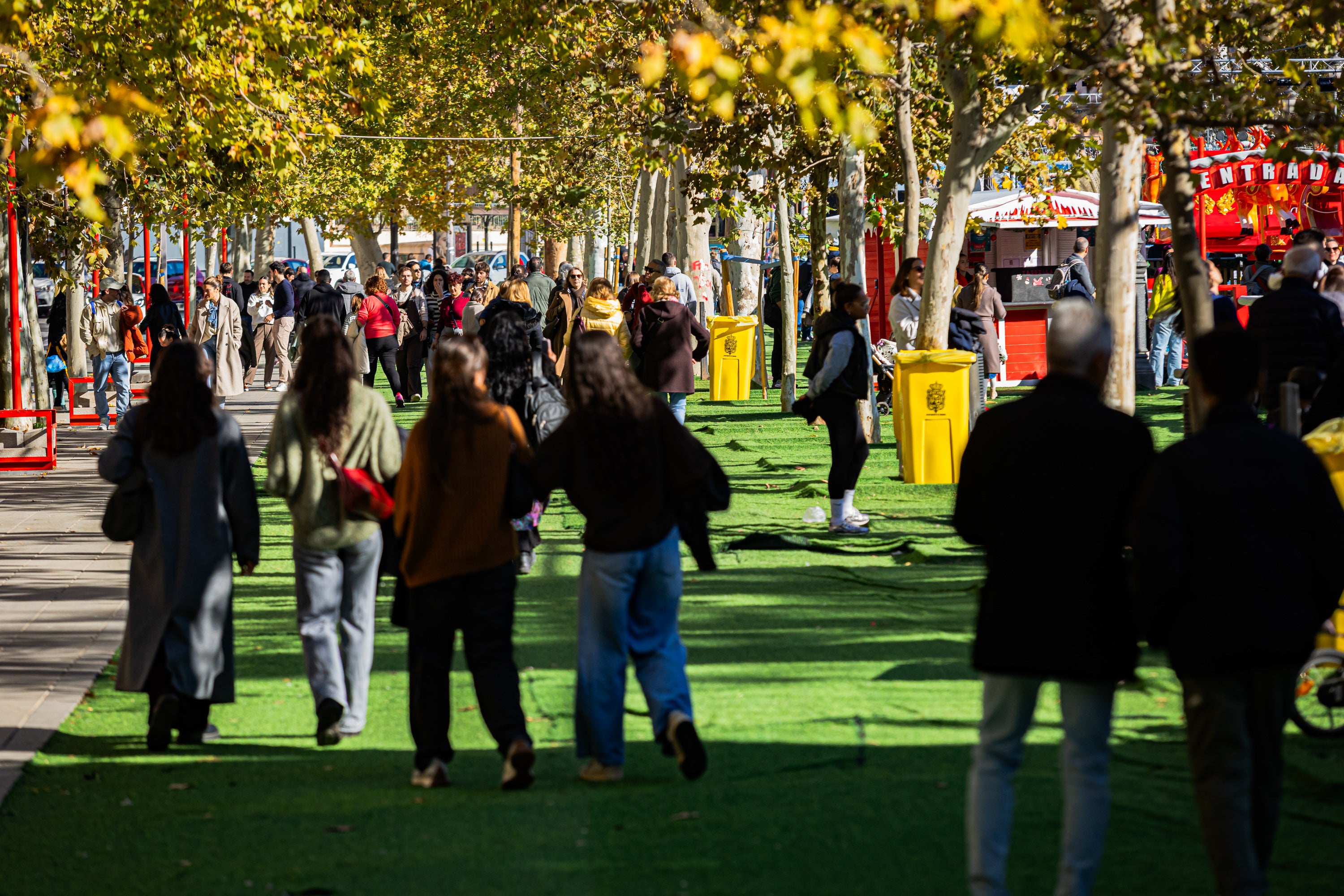 Ambientazo en las calles de Granada