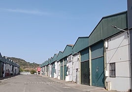 Calle de un polígono industrial en la provincia de Sevilla.
