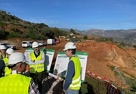 Visita del consejero de Agricultura a las obras de la Costa.