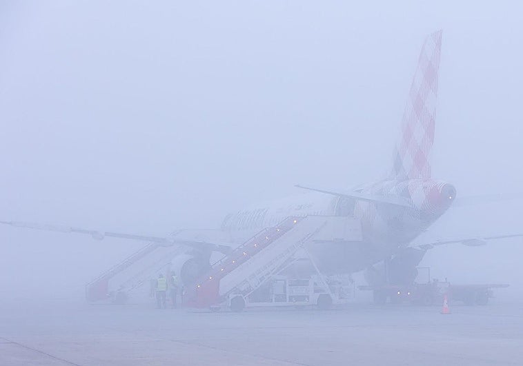 El primer vuelo procedente de Nantes aterriza finalmente en Granada tras una parada forzosa en Málaga