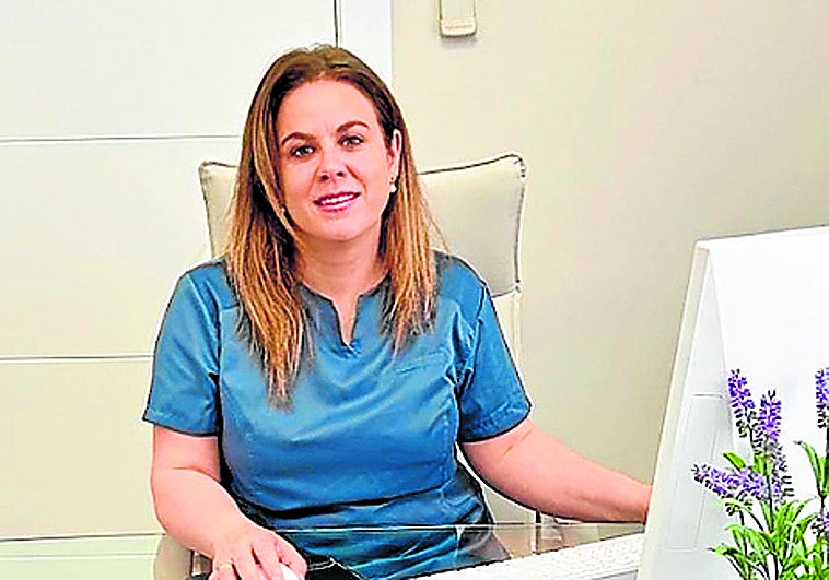 La fisioterapeuta de Granada que recibe a pacientes de toda España