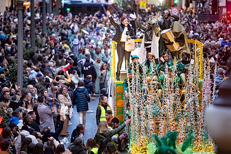 Todos los cambios de la cabalgata de Reyes de Granada: nueva salida, horarios y espectáculo de drones