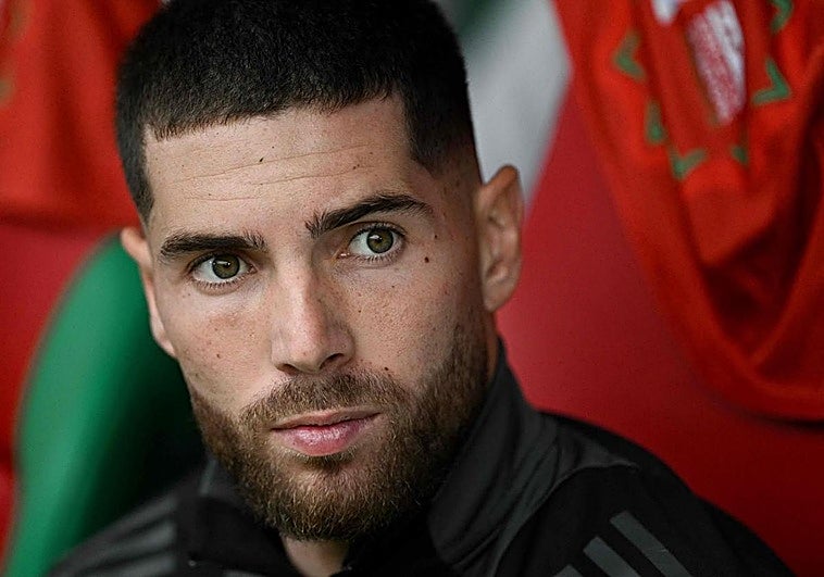 Luca descansa durante el debut de Gael Joel