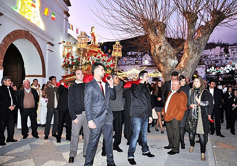 El pueblo granadino que comienza el nuevo año celebrando sus fiestas del Niño Bendito