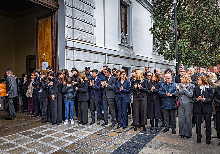 Granada en pleno por Juan Ramón Ferreira