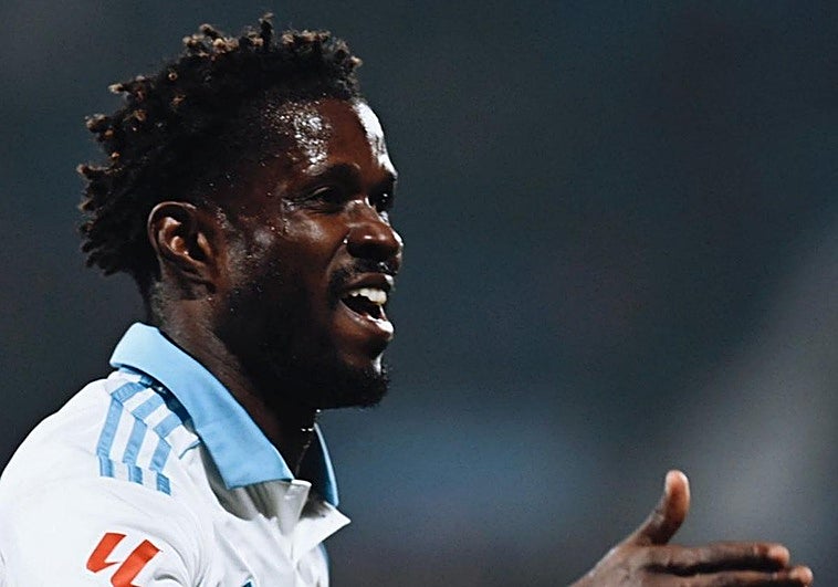 El Zaragoza mantiene a la Real Sociedad B al alcance del Granada CF