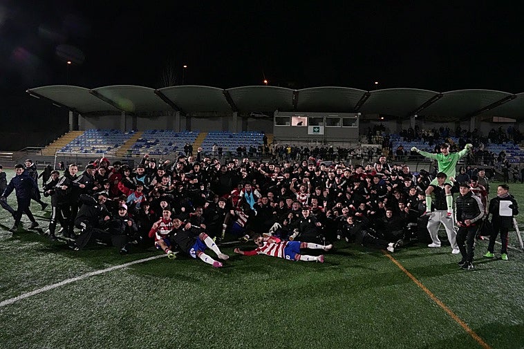 Una tanda loca hace justicia con el Juvenil A en la Copa del Rey