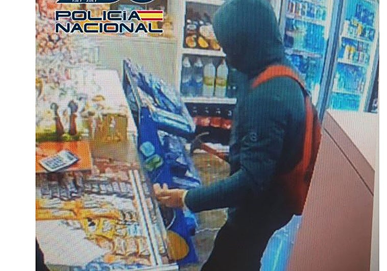 «Te voy a matar, sé a qué hora sales, te espero aquí»