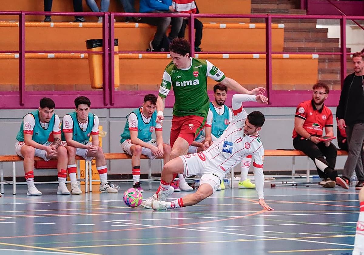 El Sima Granada acusa perder el 'factor cancha' y empata ante el Alchoyano