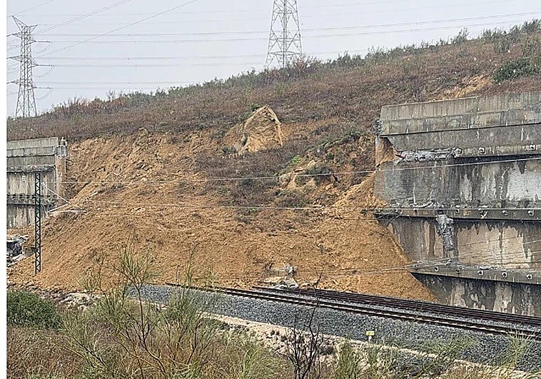 Renfe reactiva la conexión entre Sevilla y Barcelona mientras el servicio directo de Granada se mantiene a la espera