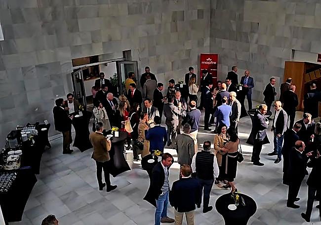 Mapfre presenta su nueva identidad corporativa en Granada | Ideal