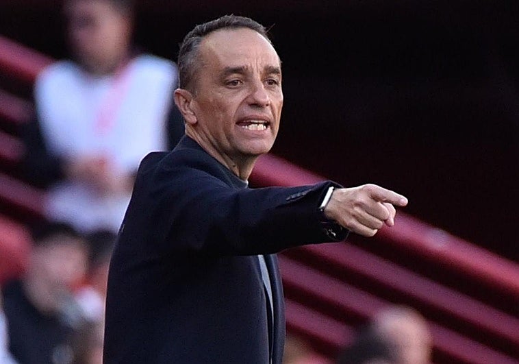 Oltra, frustrado en su vuelta: «Dimos demasiadas facilidades al Granada CF»