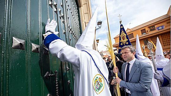 La procesión va por dentro