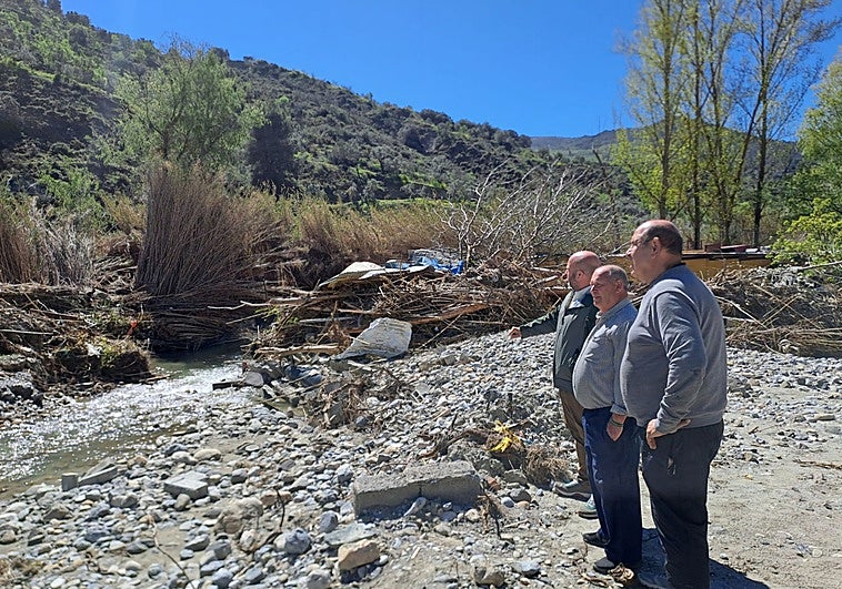 «Teníamos nuestro pequeño paraíso en Pinos Genil y ahora todo esto no vale nada»