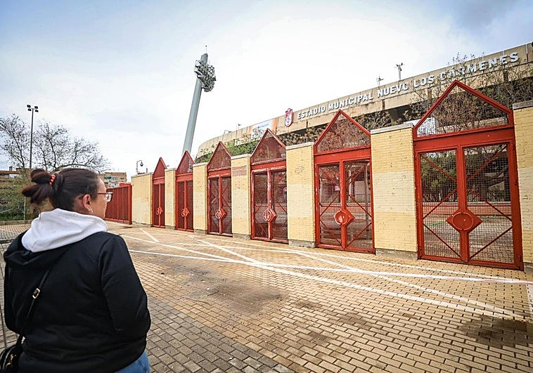 El Granada CF prepara Los Cármenes para su reforma