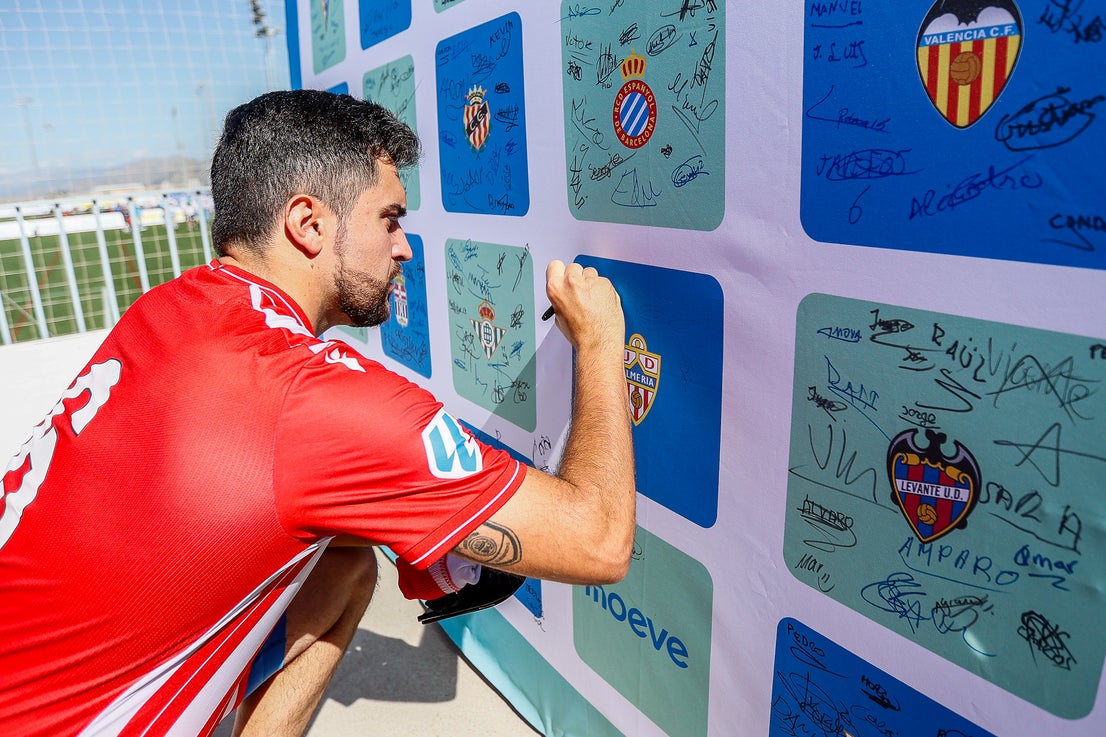 Todas las imágenes de Liga Genuine en Granada