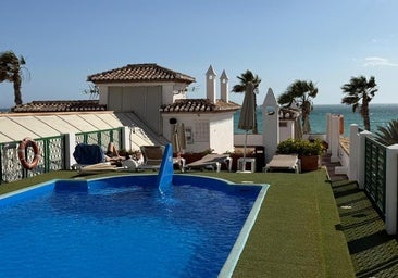 El hotel Los Fenicios, de La Herradura, abrió ayer sus puertas para afrontar la temporada alta.